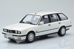 BMW 325i E30 Touring ホワイト リミテッドエディション Norev 1:18 183217 メタル