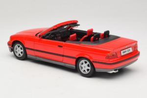 BMW 325i E36 カブリオレ レッド Maisto 1:18 50229 メタル - 画像 7/8