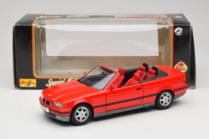 BMW 325i E36 カブリオレ レッド Maisto 1:18 50229 メタル - 画像 8/8