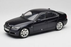 BMW 330i E46 ブラック Kyosho 1:18 08731RB メタル