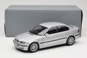 BMW 330i E46 シルバー UT 1:18 80430302328 メタル - 画像 8/8