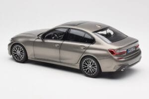 BMW 330i G20 シルバー Norev 1:18 183275 メタル - 画像 7/8