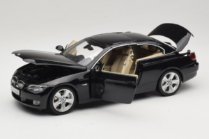 BMW 335i E93 カブリオレ Sapphire Black Kyosho 1:18 80430413375 メタル - 画像 2/10