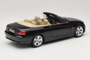 BMW 335i E93 カブリオレ Sapphire Black Kyosho 1:18 80430413375 メタル - 画像 3/10