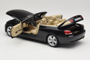 BMW 335i E93 カブリオレ Sapphire Black Kyosho 1:18 80430413375 メタル - 画像 5/10