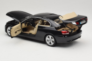 BMW 335i E93 カブリオレ Sapphire Black Kyosho 1:18 80430413375 メタル - 画像 6/10