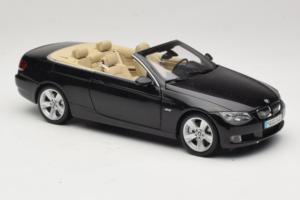 BMW 335i E93 カブリオレ Sapphire Black Kyosho 1:18 80430413375 メタル - 画像 8/10