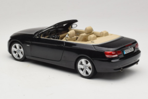 BMW 335i E93 カブリオレ Sapphire Black Kyosho 1:18 80430413375 メタル - 画像 9/10
