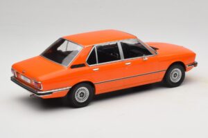 BMW 5 Series E12 オレンジ MCG 1:18 MCG18540 メタル - 画像 2/6