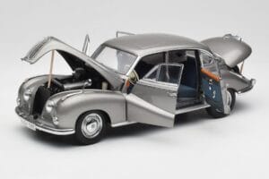 BMW 502 2.6 Luxus Silver Beige Metallic AUTOart 1:18 70591 メタル - 画像 2/8
