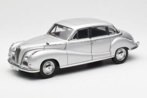 BMW 502 2.6 Luxus Super シルバー AUTOart 1:18 70593 メタル