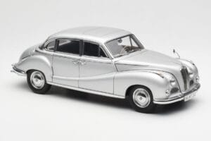 BMW 502 2.6 Luxus Super シルバー AUTOart 1:18 70593 メタル - 画像 6/8