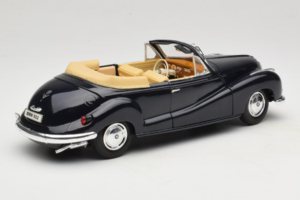 BMW 502 カブリオレ ブラック Maisto 1:18 31817 メタル - 画像 3/8