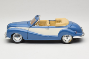 BMW 502 カブリオレ ブルー Tchibo 1:18 45396 メタル - 画像 4/8