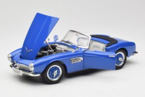 BMW 507 Touring Sport カブリオレ ブルー Revell 1:18 8810-M1 メタル - 画像 2/8