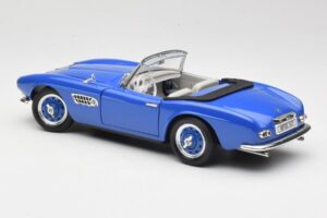 BMW 507 Touring Sport カブリオレ ブルー Revell 1:18 8810-M1 メタル - 画像 7/8