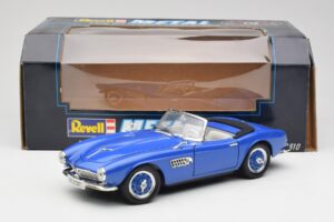 BMW 507 Touring Sport カブリオレ ブルー Revell 1:18 8810-M1 メタル - 画像 8/8