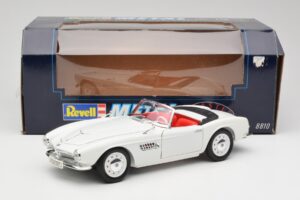 BMW 507 Touring Sport Feather White Revell 1:18 8810 メタル - 画像 8/8