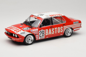 BMW 528i E28 #28 Guitteny / Bleyinie 24 Hours of Spa 1982 IXO 1:18 18RMC182B メタル