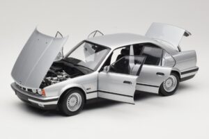 BMW 535i E34 シルバー Minichamps 1:18 100024005 メタル - 画像 2/8