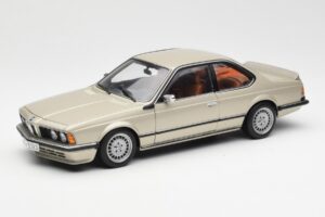 BMW 635 CSi E24 Bronzit Beige Metallic AUTOart 1:18 70523 メタル