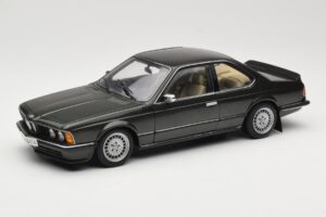 BMW 635 CSi E24 Malachit Green Metallic AUTOart 1:18 70522 メタル