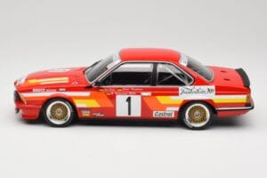 BMW 635 CSi E24 #1 U. Felder / D. Hamelmann Auto Budde Winners 24 Hours of Nürburgring 1985 Minichamps 1:18 155852501 メタル - 画像 3/6