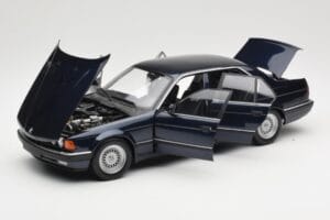 BMW 730i E32 ブルー メタリック Minichamps 1:18 100023006 メタル - 画像 2/8