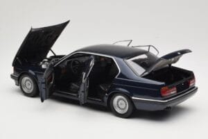 BMW 730i E32 ブルー メタリック Minichamps 1:18 100023006 メタル - 画像 5/8