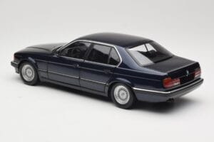BMW 730i E32 ブルー メタリック Minichamps 1:18 100023006 メタル - 画像 7/8