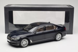 BMW 750Li F02 Imperial Blue Paragon 1:18 80432405586 メタル - 画像 8/8