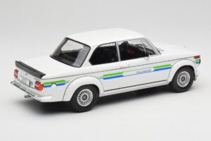 BMW Alpina 2002 E10 Turbo ホワイト MCG 1:18 MCG18409-R メタル - 画像 2/6