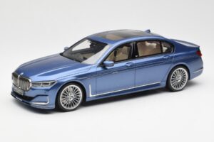 BMW Alpina B7 G12 ブルー GT Spirit 1:18 GT465 レジン