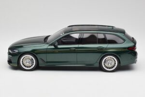BMW Alpina B5 G31 Touring グリーン GT Spirit 1:18 GT475 レジン - 画像 4/5