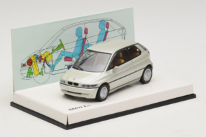 BMW E1 ホワイト Minichamps 1:43 80429419919 メタル - 画像 2/5