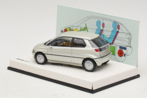 BMW E1 ホワイト Minichamps 1:43 80429419919 メタル - 画像 3/5