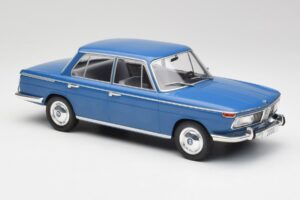 BMW 2000 Tilux E120 カリブブルー MCG 1:18 MCG18291 メタル - 画像 4/6