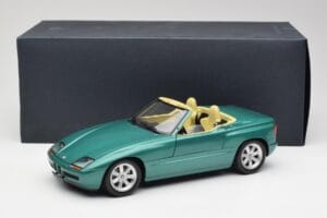 BMW Z1 E30 ファングリーン Minichamps 1:18 80430148536 メタル - 画像 8/8