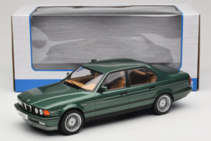 BMW Alpina B11 E32 3.5 Metallic Green MCG 1:18 MCG18233 メタル - 画像 6/6