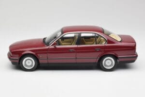 BMW 535i E34 レッド Minichamps 1:18 100024002 メタル - 画像 4/8