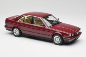 BMW 535i E34 レッド Minichamps 1:18 100024002 メタル - 画像 6/8
