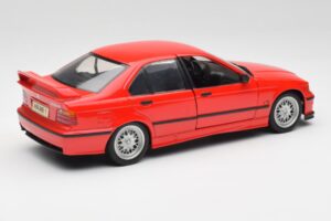 BMW 318is E36 レッド UT Models 1:18 180024302 メタル - 画像 3/8