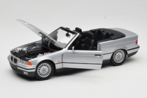 BMW 3 Series E36 カブリオレ シルバー UT Models 1:18 BMW008 メタル - 画像 2/8