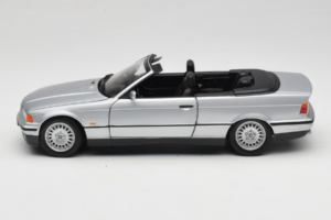 BMW 3 Series E36 カブリオレ シルバー UT Models 1:18 BMW008 メタル - 画像 4/8