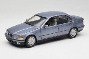 BMW 3-Series E36 アブスブルー UT Models 1:18 180023300 メタル
