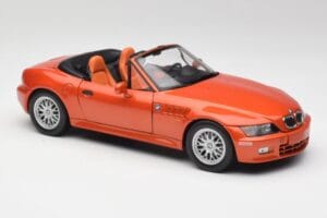 BMW Z3 E36 2.8 フェニックスオレンジ UT Models 1:18 20442 メタル - 画像 6/8