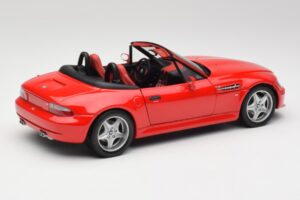 BMW Z3 E36 M Roadster イモラレッド UT Models 1:18 20411 メタル - 画像 3/8
