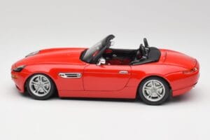BMW Z8 E52 レッド Bburago 1:18 Z8001 メタル - 画像 4/8