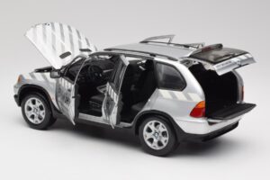 BMW X5 E53 3.0d Service Mobil Kyosho 1:18 80430305646 メタル - 画像 5/8