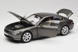 BMW 6 E63 クーペ ライトブロンズ Kyosho 1:18 80430153283 メタル - 画像 2/8